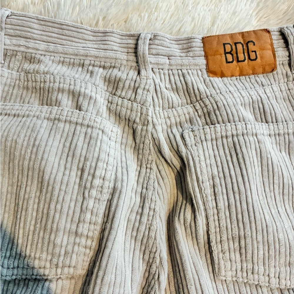 BDG Beige Corduroy Straight Leg High Rise Pants Size 29 Urban Outfitters - Picture 6 of 7